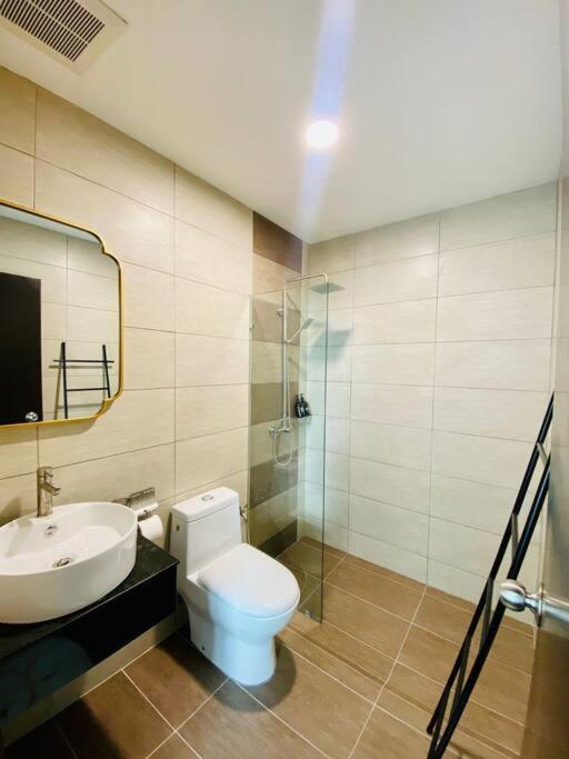 Molek Regency 2-3pax 100mbps Wifi Apartment *